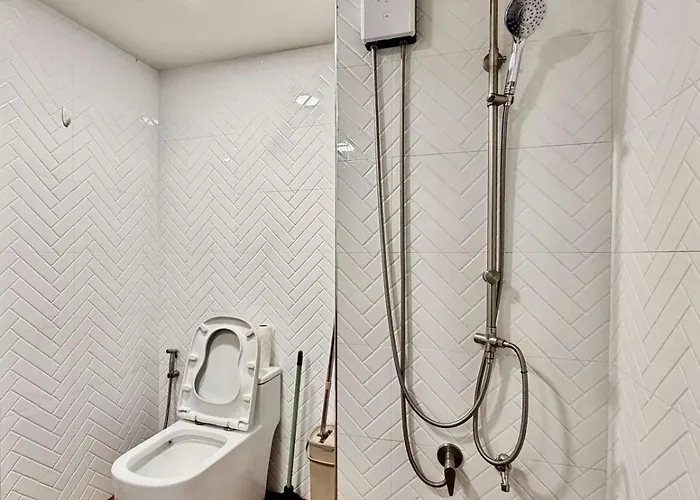 Near Bts Nana And Terminal 21 One Bedroom Lejlighed Bangkok