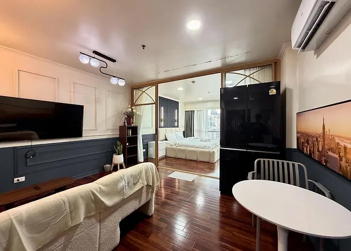 Apartment Near Bts Nana And Terminal 21 One Bedroom Bangkok